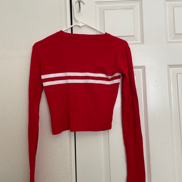 Brandy Melville long sleeve shirt - Picture 2 of 3